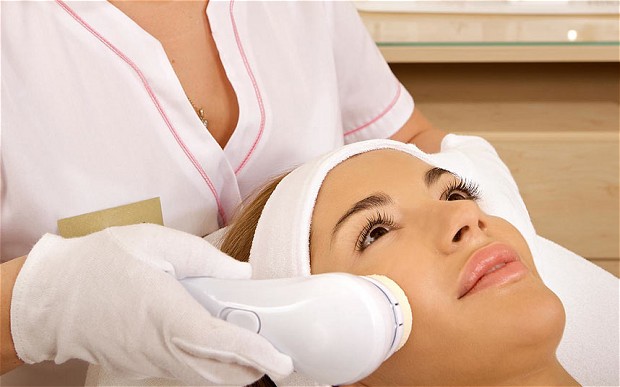 Różnorodne zabiegi dla ciała polecane przez kosmetyczkę